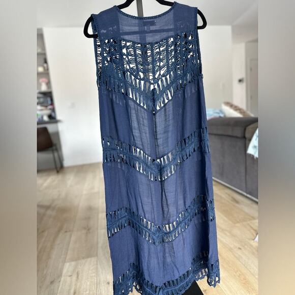 Neiman Marcus crochet cover up! Size M - Picture 5 of 6